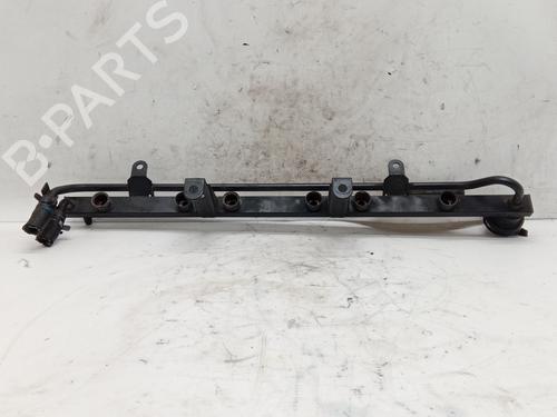 Used Injection rail FORD GALAXY I (WGR) 2.8 i V6 (174 hp) 25495817