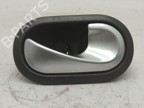 Used Front right interior door handle RENAULT MEGANE II (BM0/1_, CM0/1_) 1.9 dCi (BM0G, CM0G) (120 hp) 16950960