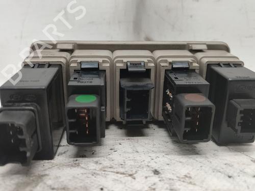 Switch HYUNDAI SONATA V (NF) 2.0 CRDi | BP26741167I30 
