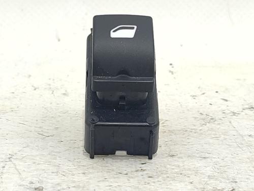 Mando elevalunas trasera derecho Mando elevalunas trasera derecho OPEL CORSA F (P2JO) 1.5 (68) (102 hp) 37607591 37607591