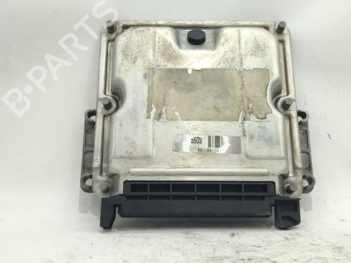 Used Engine control unit (ECU) PEUGEOT 406 (8B) 2.0 HDI 110 (109 hp) 29983500