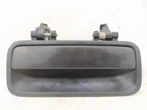 Used Rear left exterior door handle LAND ROVER FREELANDER I (L314) 2.0 Td4 4x4 (112 hp) 11868518