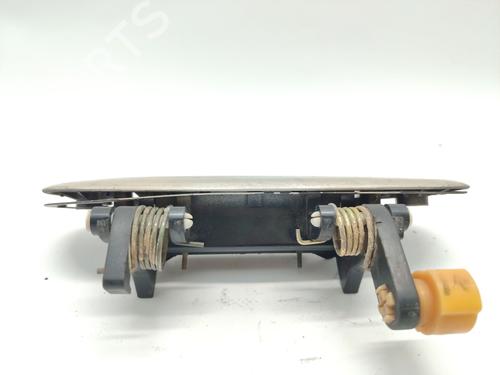 Front right exterior door handle MAZDA 323 F VI Hatchback (BJ) 1.6 (BJ10M) | BP31031573C129