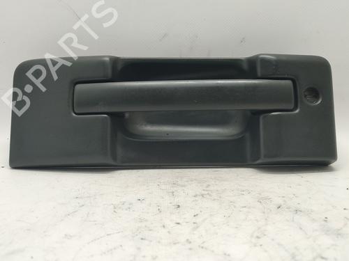 Używane Klamka klapy tylnej / bagażnika OPEL MONTEREY A (M92) 3.1 TD (UBS69D, UBS69G) (114 hp) 30055734