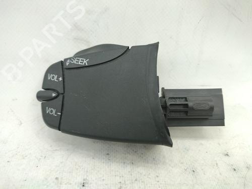 Stuurwielbediening FORD MONDEO III Saloon (B4Y) 2.0 16V TDDi / TDCi (115 hp) 30090332