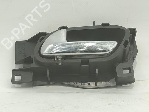 Used Front left interior door handle PEUGEOT 407 (6D_) 2.0 HDi 135 (6DRHRH, 6DRHRE, 6DRHRG, 6DRHRJ) (136 hp) 31130533