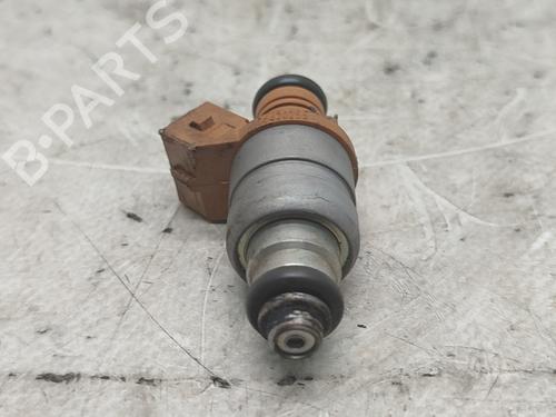 Used Injector CHEVROLET MATIZ (M200, M250) 1.0 (67 hp) 17753784