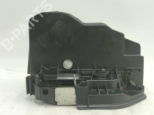 Fechadura trás esquerda BMW 5 (E60) 520 d (163 hp) 32001138