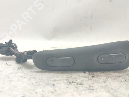 Used Right front window switch Right front window switch 38786181 38786181