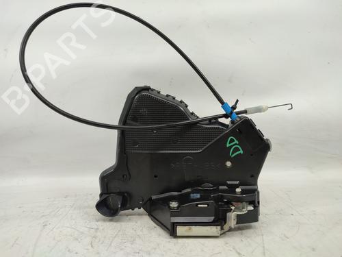 Used Front right lock TOYOTA AVENSIS Saloon (_T25_) 2.0 D-4D (ADT250_, ADT250R) (126 hp) 13718555