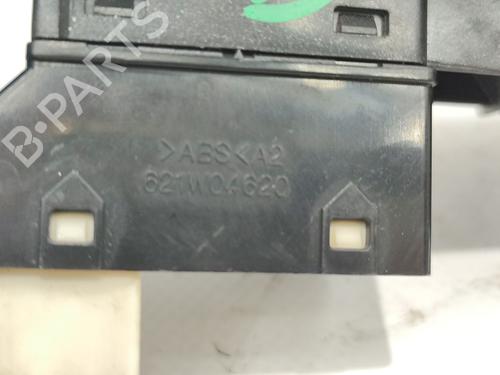 Højre fortil elrude kontakt HYUNDAI ACCENT II (LC) 1.5 CRDi | BP29983386I26