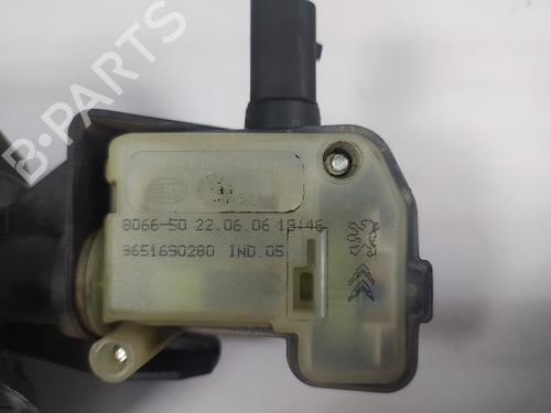 Fuel flap CITROËN C6 (TD_) 2.7 HDi | BP9287840C131 
