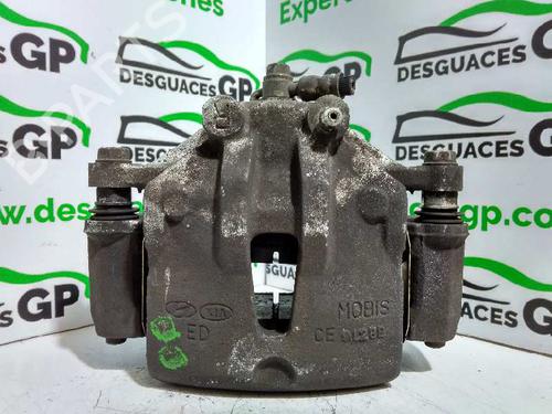 Used Right front brake caliper HYUNDAI i30 Estate (FD) 1.6 CRDi (90 hp) 11607745