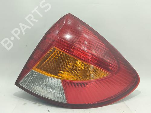 Used Right taillight KIA RIO I Hatchback (DC) 1.3 (82 hp) 31588045