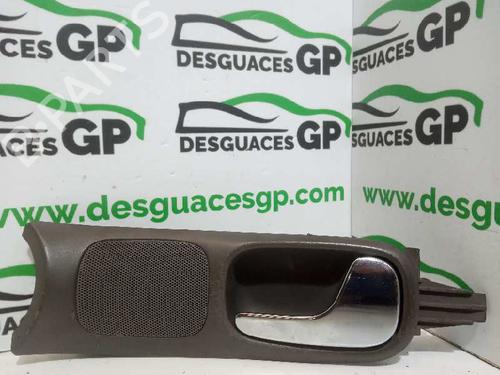 Used Front right exterior door handle AUDI A4 B5 (8D2) 2.5 TDI quattro (150 hp) 7146684