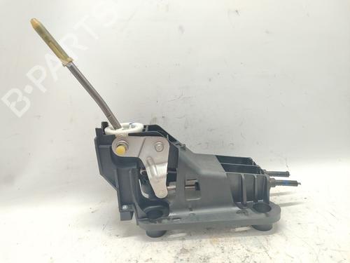 Levier de vitesses PEUGEOT 208 I (CA_, CC_) 1.2 VTI 82 | BP30805492M90