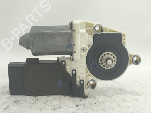 Used Right front window motor Right front window motor 38470746 38470746