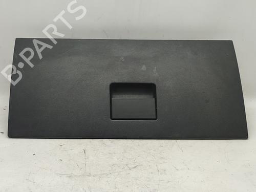 Used Glove box DODGE JOURNEY 2.0 CRD (140 hp) 17044832