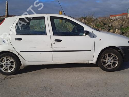 Instrument cluster FIAT PUNTO Hatchback Van (188_) 1.2 60 | BP8956396C47 