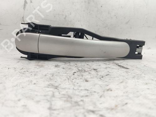 Used Front right exterior door handle SKODA OCTAVIA II Combi (1Z5) 2.0 TDI 16V (140 hp) 28825644