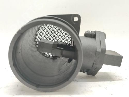 mass-air-flow-sensor-vw-passat-b5-3b2-1996-1997-1998-1999-2000-2001-36041486 main image