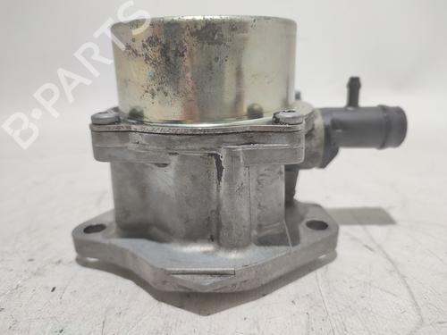 Used Vacuum pump RENAULT TWINGO II (CN0_) [2007-2025]  16553622