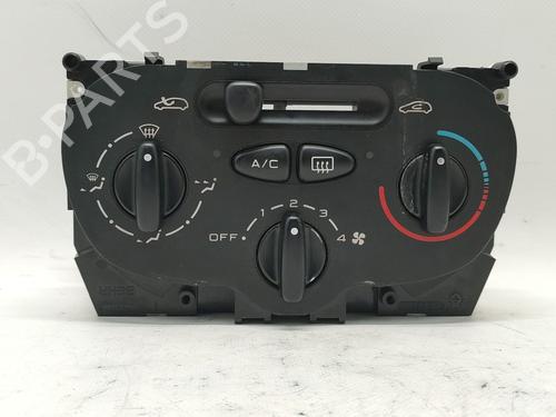 AC-Styringsenhed/Manøvreenhed PEUGEOT 206 Hatchback (2A/C) 1.4 i (75 hp) 30053761