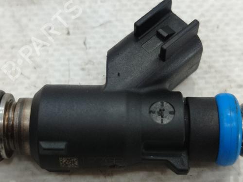 Used Injector CHEVROLET AVEO / KALOS Saloon (T200) [2003-2008]  18724598
