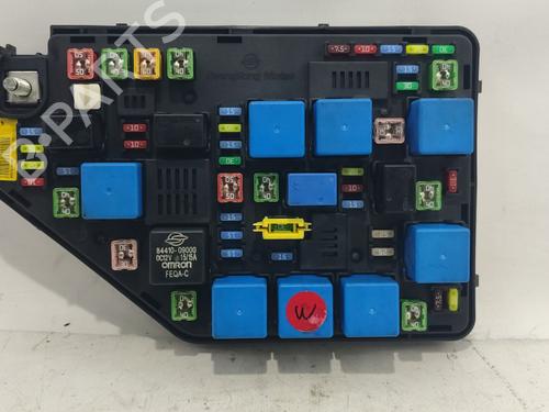 Used Fuse box Fuse box SSANGYONG KORANDO (CK) 2.0 e-XDi (175 hp) 40607871 40607871