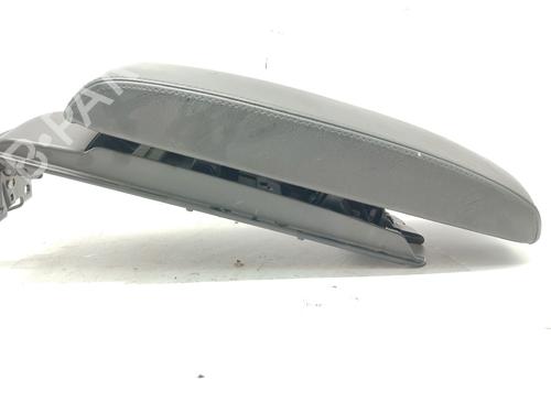 Used Armrest / Center console Armrest / Center console PEUGEOT 407 (6D_) 2.0 HDi 135 (6DRHRH, 6DRHRE, 6DRHRG, 6DRHRJ) (136 hp) 32709901 32709901