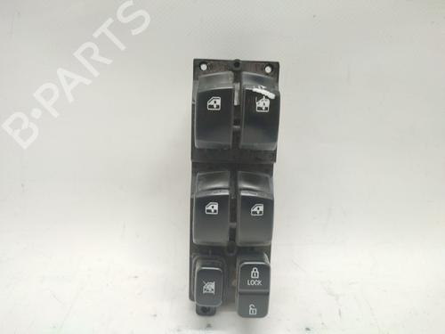 Used Left front window switch Left front window switch SSANGYONG RODIUS I 2.7 Xdi (163 hp) 34432692 34432692