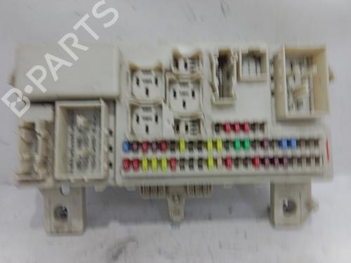 Used Fuse box Fuse box 23961714 23961714