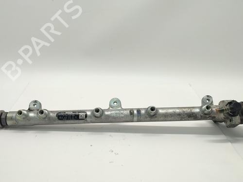 Used Injection rail Injection rail 39266140 39266140
