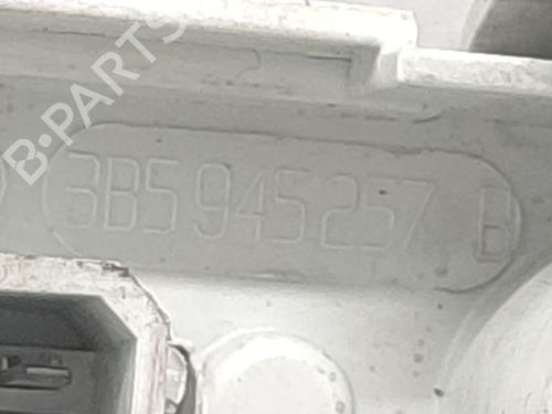 Lamp holder VW PASSAT B5.5 (3B3) 1.9 TDI | BP37427418L10 - Image 3