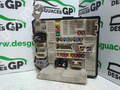 Used Fuse box Fuse box RENAULT MEGANE II Estate (KM0/1_) 1.6 16V (112 hp) 7146425 7146425