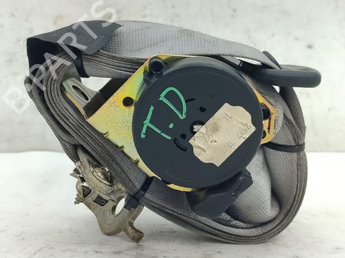 Used Rear right seatbelt MERCEDES-BENZ CLK (C208) CLK 230 Kompressor (208.347) (193 hp) 26191173
