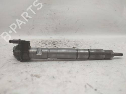 Injector VW PHAETON (3D1, 3D2, 3D3, 3D4, 3D6, 3D7, 3D8, 3D9) 3.0 V6 TDI 4motion | BP27863136M100 