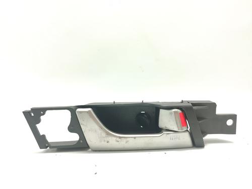 Højre bagtil invendig håndtag CHEVROLET CAPTIVA (C100, C140) 2.0 D 4WD (150 hp) 31340958