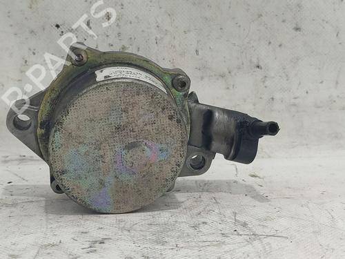 Used Vacuum pump FORD FIESTA V (JH_, JD_) 1.3 (69 hp) 25025661