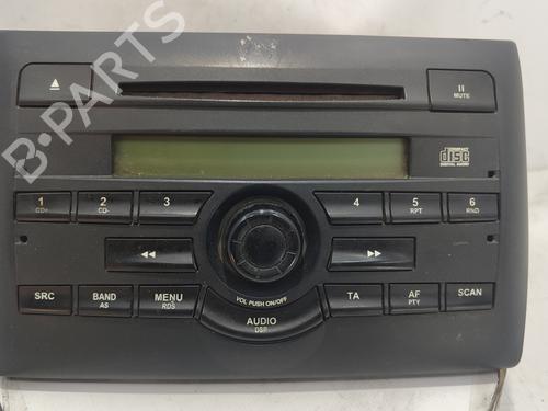 Bilradio FIAT STILO (192_) 1.9 JTD (192_XE1A) (115 hp) 25347736
