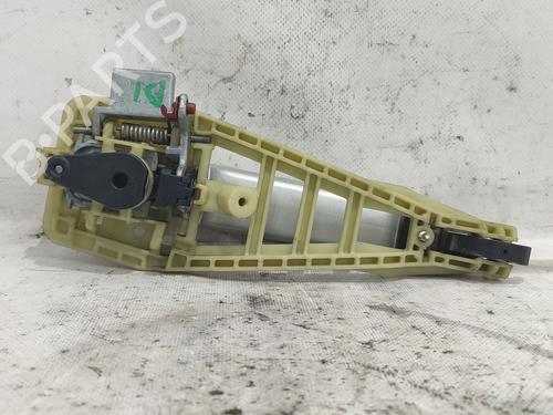 Klamka zewnętrzna drzwi przednich lewych OPEL VECTRA C (Z02)  | BP24358521C128 