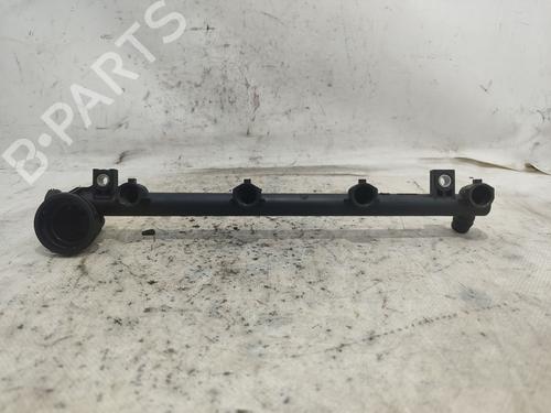 Used Injection rail RENAULT MEGANE I (BA0/1_) 1.6 16V (BA04, BA0B, BA11, BA1J, BA16, BA19, BA1K, BA1V,... (107 hp) 24455496