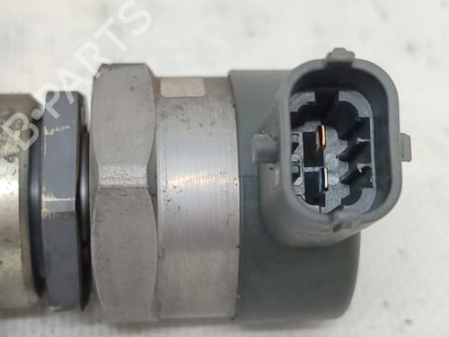 Injection rail OPEL ASTRA H GTC (A04) 1.9 CDTI (L08) | BP28586833M98