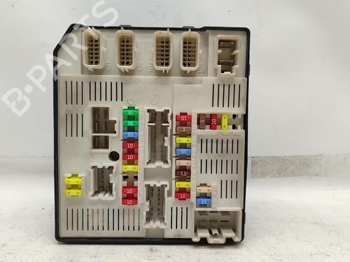 Used Fuse box RENAULT MEGANE III Hatchback (BZ0/1_, B3_) [2008-2025]  20147799