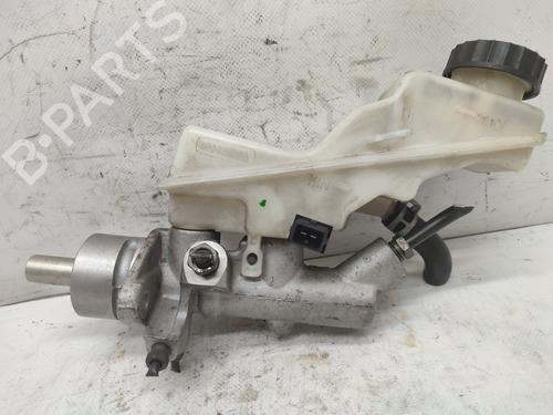 Used Brake master cylinder TOYOTA AVENSIS (_T25_) [2003-2008]  18882360