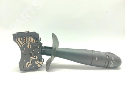 Used Steering column stalk RENAULT CLIO II (BB_, CB_) 1.9 D (B/CB0J) (65 hp) 31015137