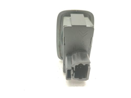 Right front window switch CITROËN C5 I (DC_) 2.0 16V (DCRFNC, DCRFNF) | BP29880452I26
