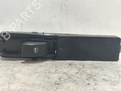 Used Right front window switch Right front window switch SAAB 9-3 (YS3F, E79, D79, D75) 2.2 TiD (125 hp) 34606232 34606232