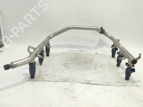 Used Injection rail Injection rail MERCEDES-BENZ CLK (C209) CLK 240 (209.361) (170 hp) 33273755 33273755