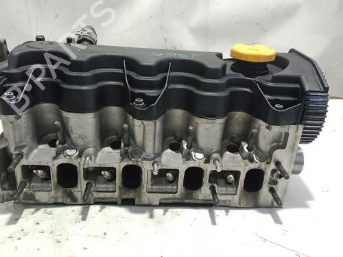 Used Cylinder head OPEL VECTRA C GTS (Z02) [2002-2009]  28694675